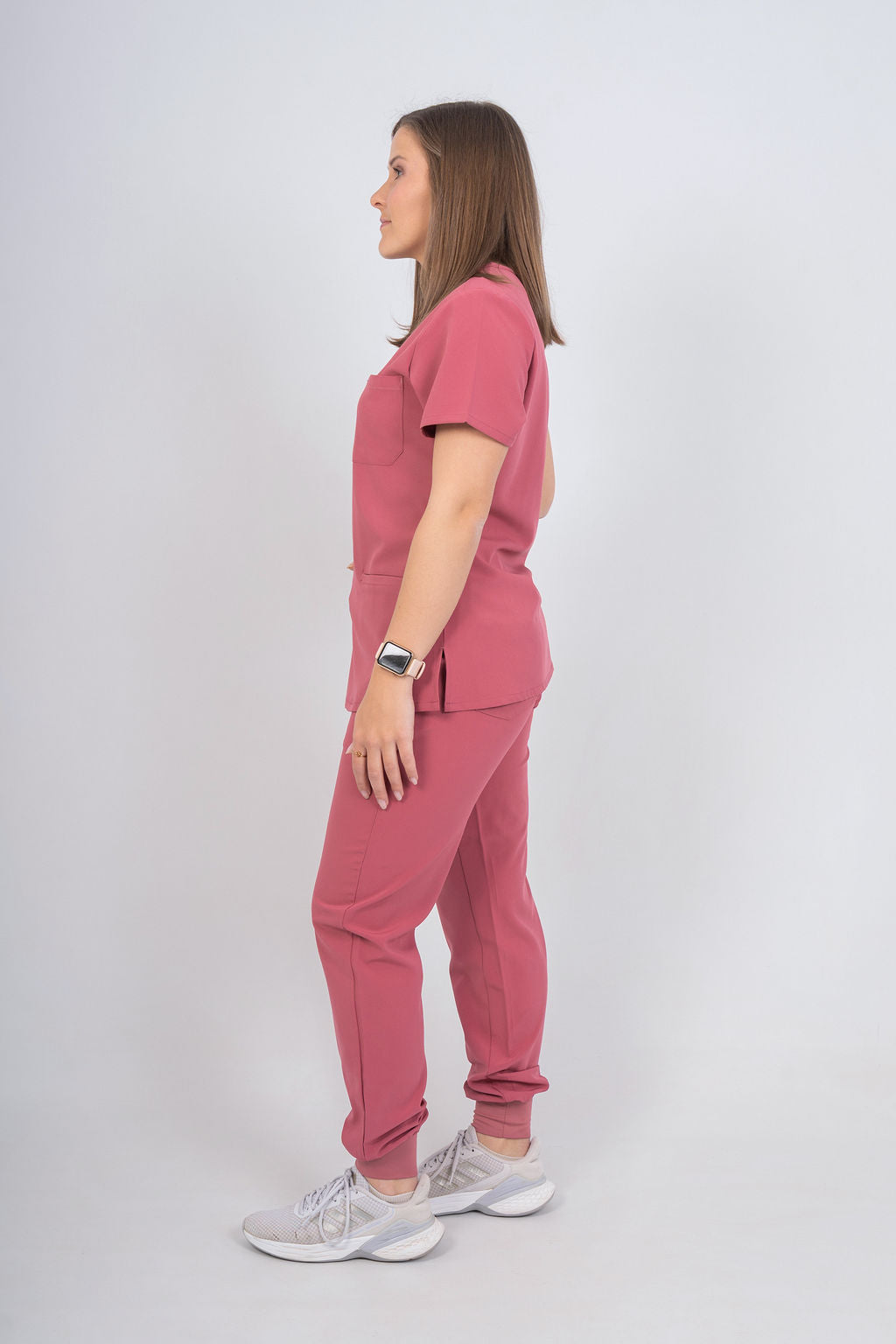 Mauvewood Amara Three-Pocket Scrub Top and Lara Jogger Set