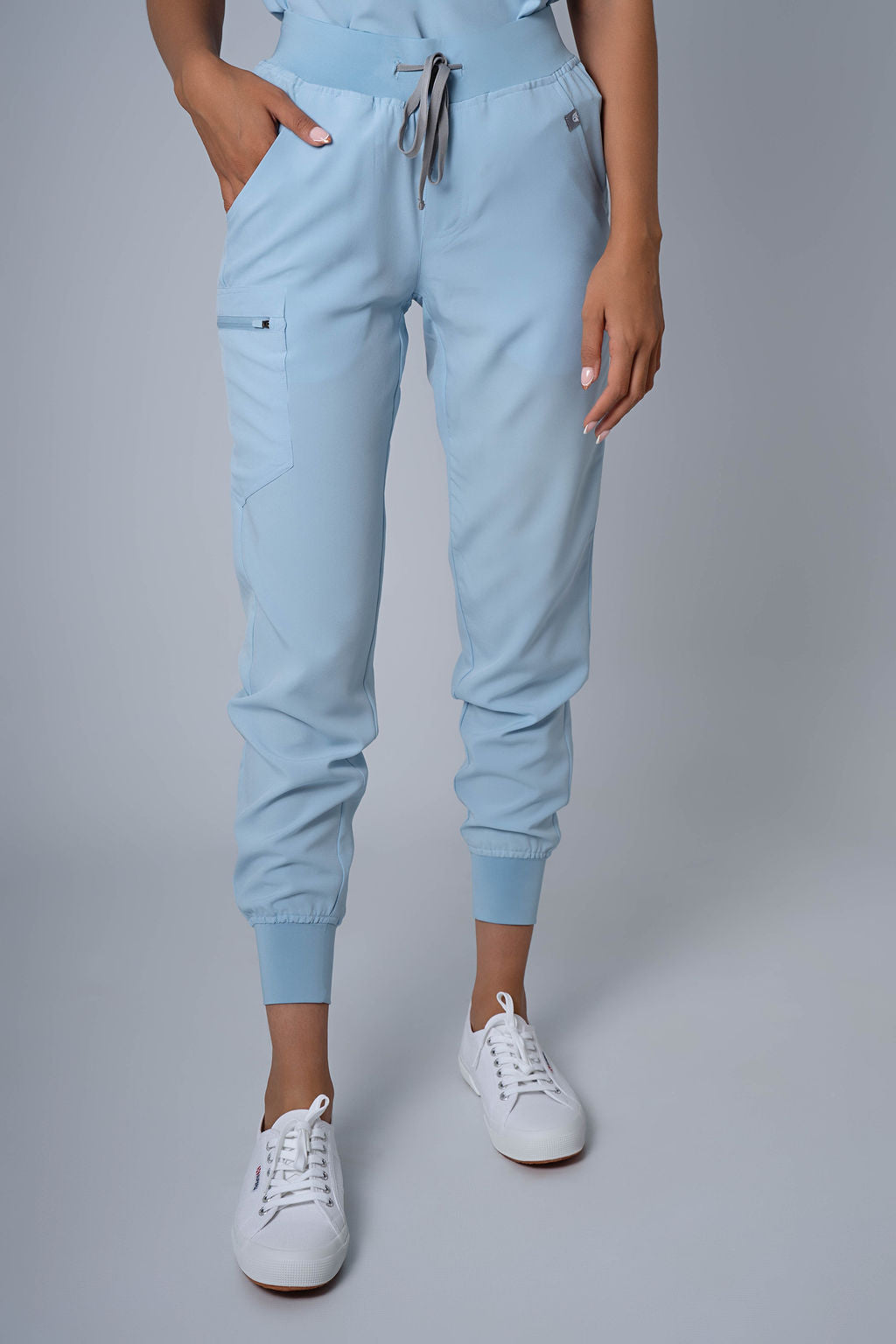 Seagull Ella Three-Pocket Scrub Top and Eva Jogger Set