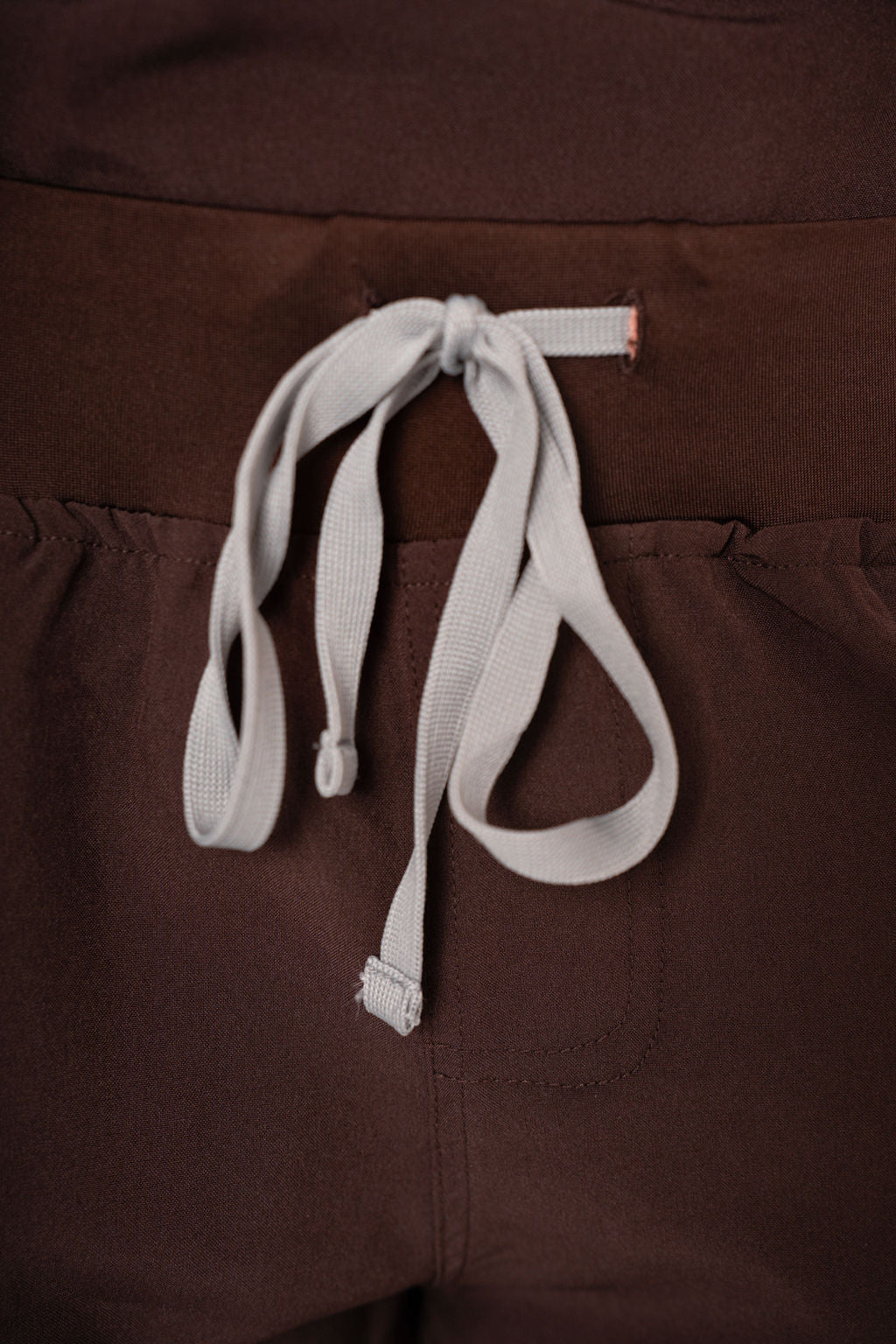 Cocoa Ella Three-Pocket Scrub Top and Eva Jogger Set