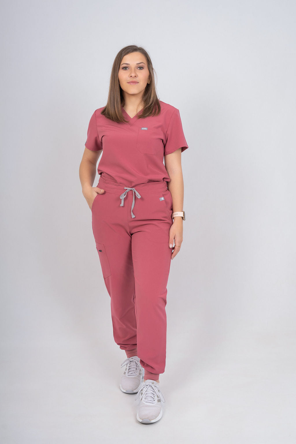 Mauvewood Amara Three-Pocket Scrub Top and Lara Jogger Set