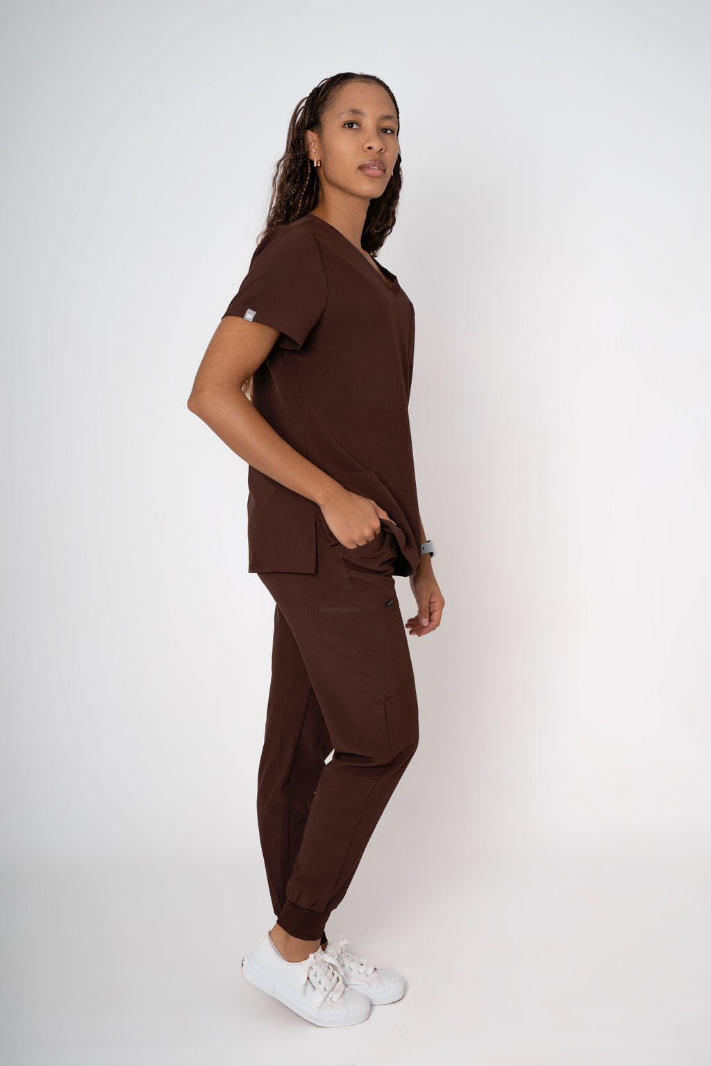 Cocoa Ella Three-Pocket Scrub Top and Eva Jogger Set