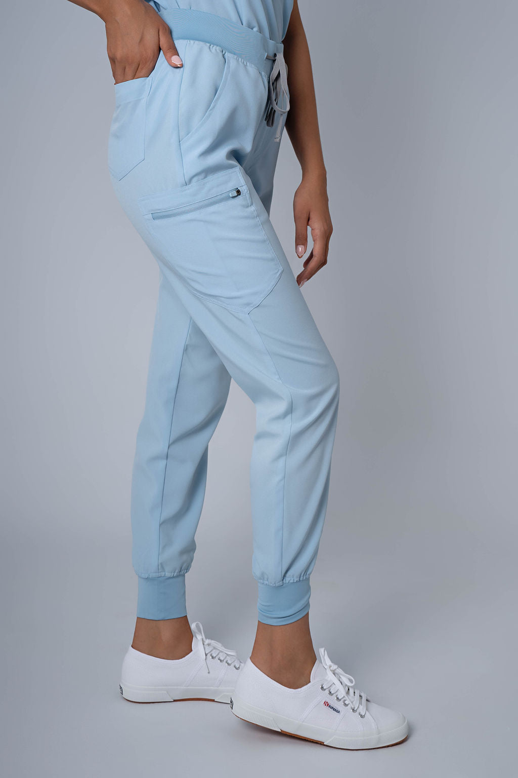 Seagull Ella Three-Pocket Scrub Top and Eva Jogger Set
