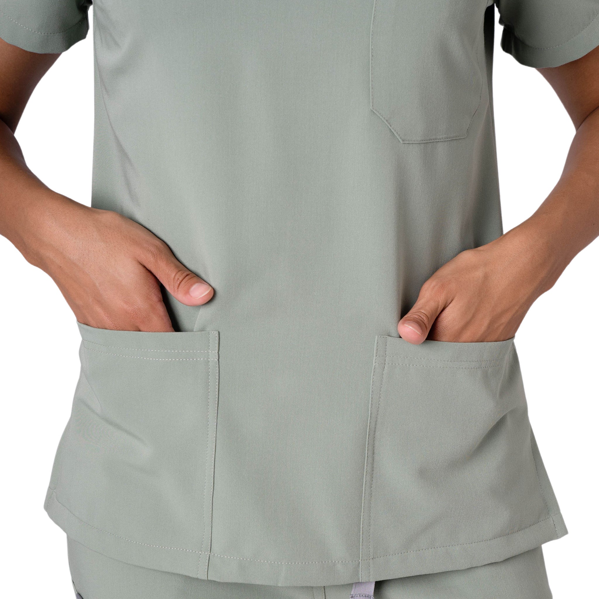 Core 2.0 Jane Three-Pocket Scrub Top