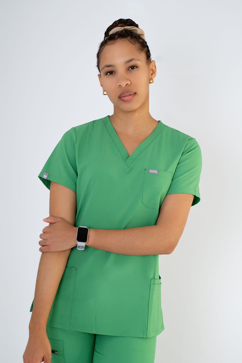 Moss Ella Three-Pocket Scrub Top and Eva Jogger Set