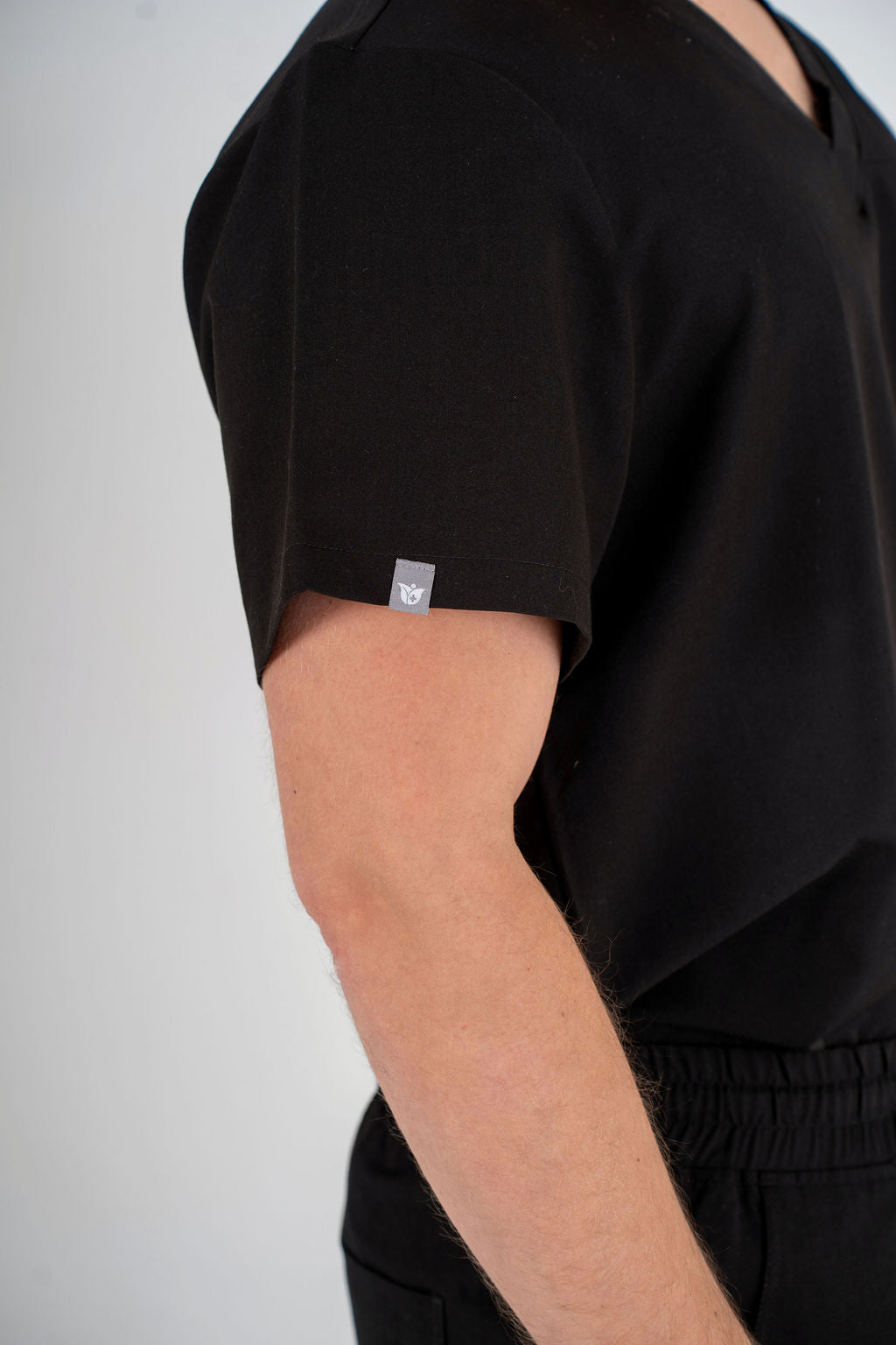 Essential Jack One-Pocket Scrub Top - Black