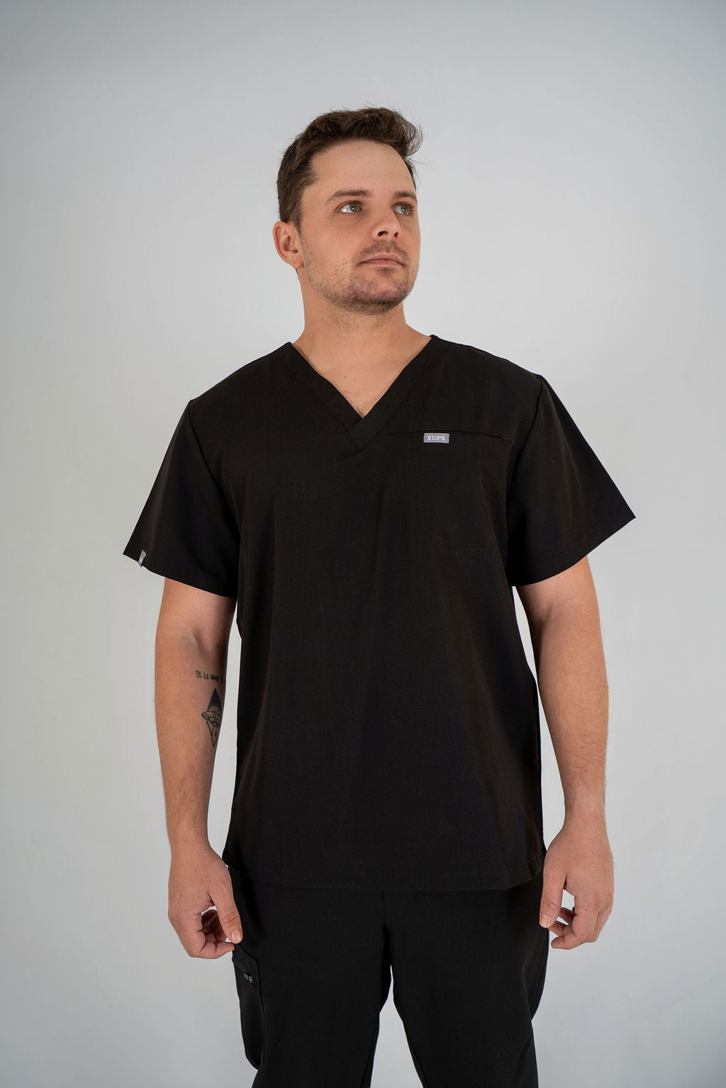Essential Jack One-Pocket Scrub Top - Black