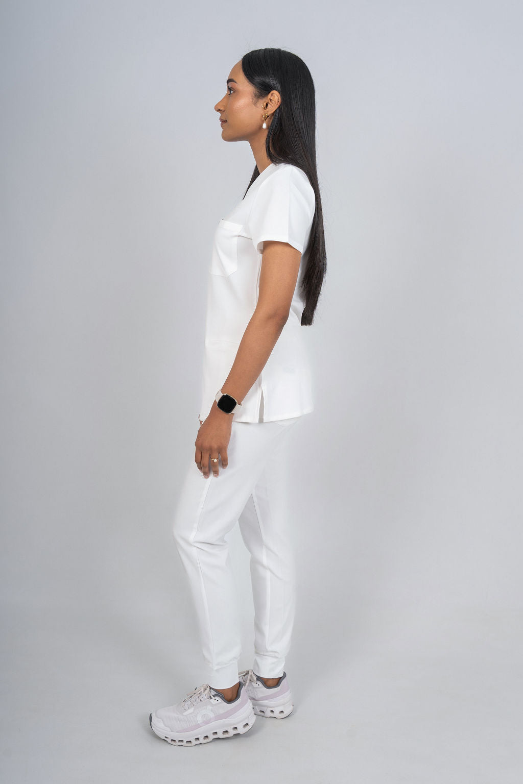 Arctic White Amara Three-Pocket Scrub Top and Lara Jogger Set