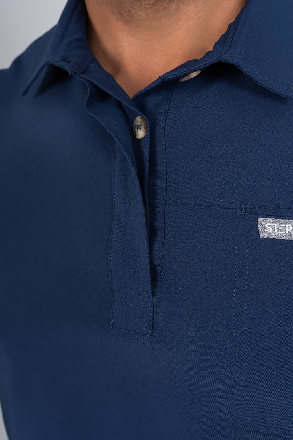 Navy Matteo Three-Pocket Scrub Top and Neo Jogger Set