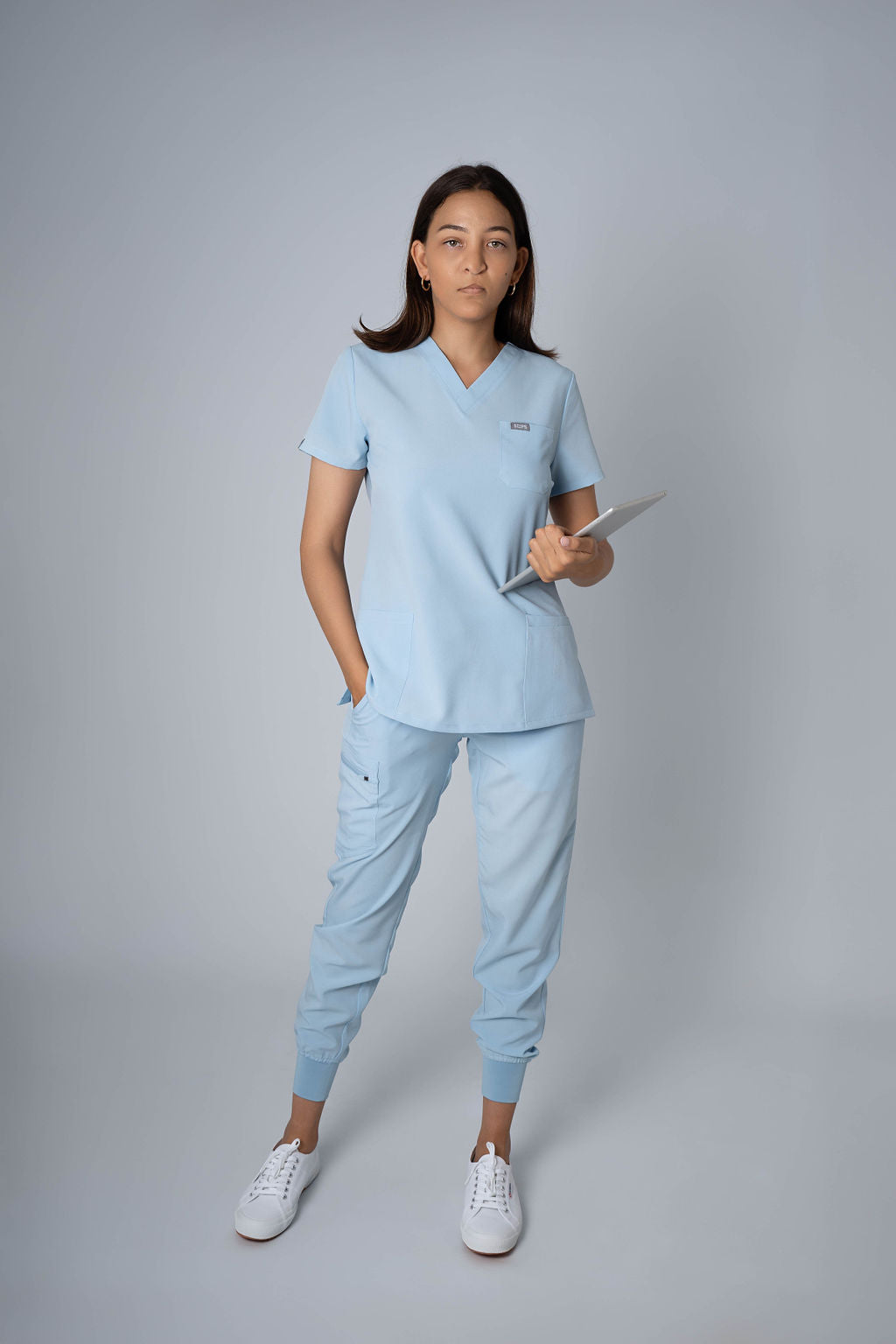 Seagull Ella Three-Pocket Scrub Top and Eva Jogger Set
