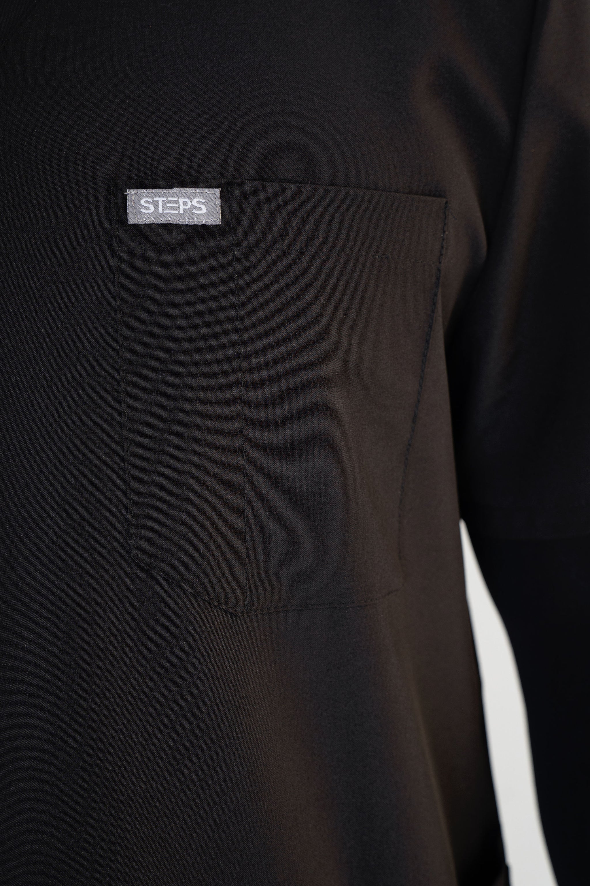 Coal Black Alex Three-Pocket Scrub Top and Leo Jogger Set