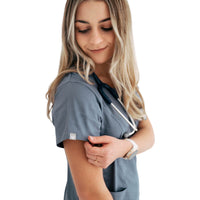 Premium Bella Two-Pocket Top