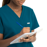 Core 2.0 Jane One-Pocket  Scrub Top