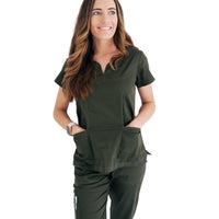 Premium Bella Two-Pocket Top